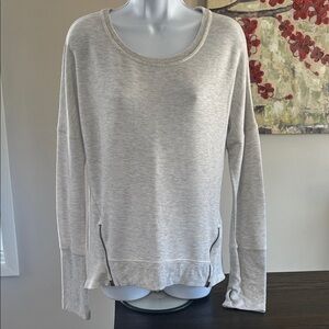 Light Gray Women's Long Sleeve Pullover Top